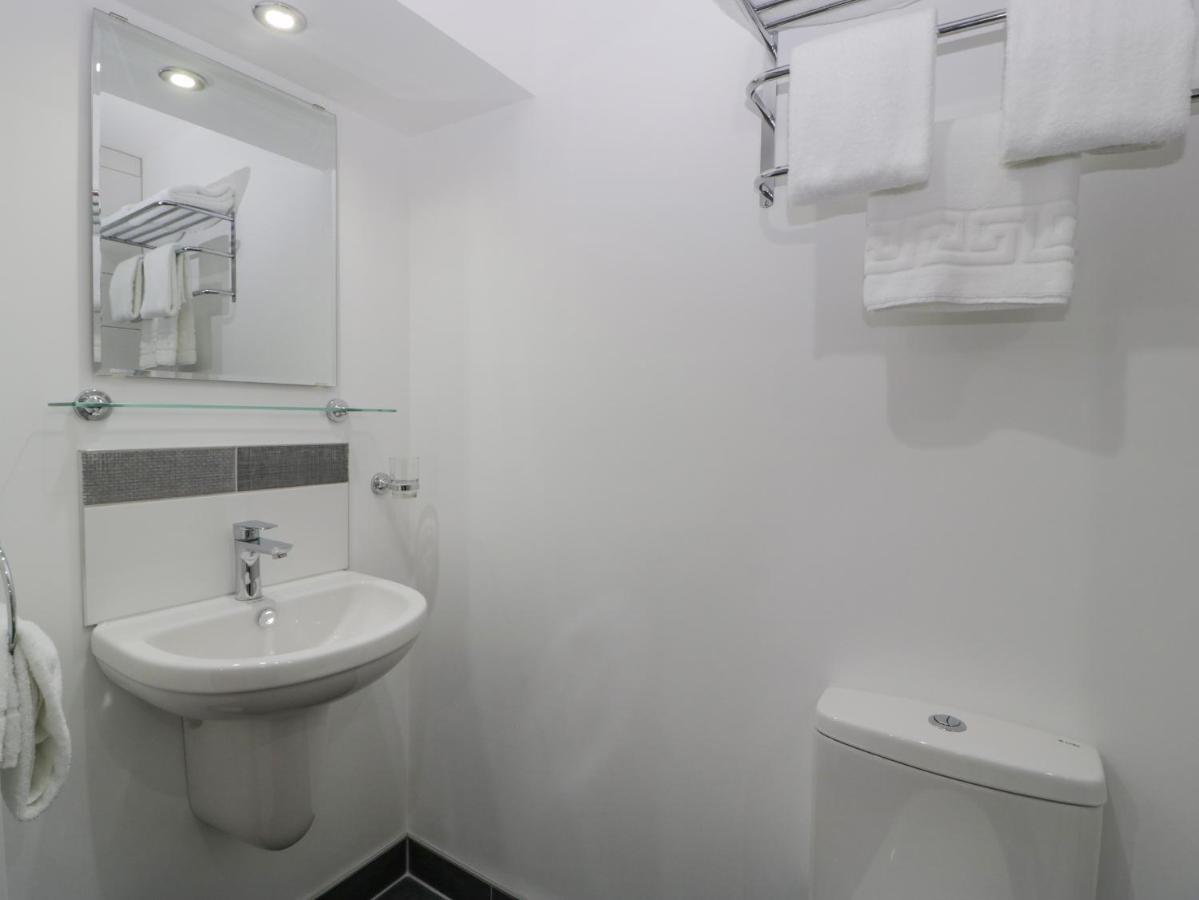3 The Vaults Apartment Glastonbury Ngoại thất bức ảnh